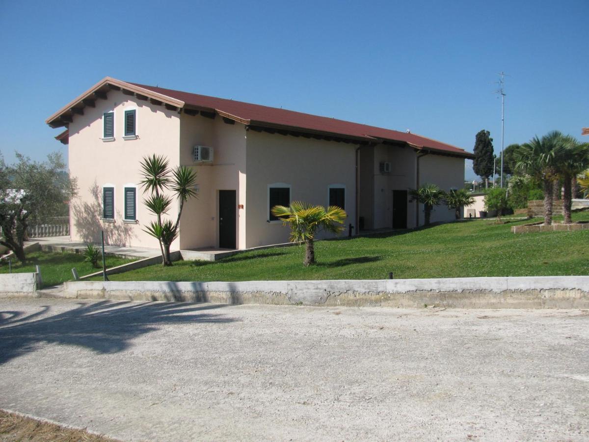 Residence Il Villaggio Del Re Corropoli Εξωτερικό φωτογραφία